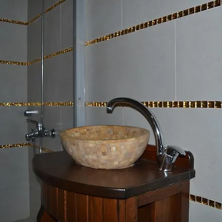 Oezdilek Sapanca