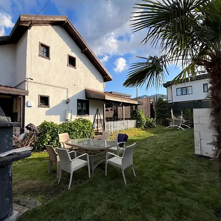 Oezdilek Villa *